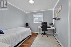 41 RUSSELL HILL DRIVE | Barrie Ontario | Slide Image Thirteen