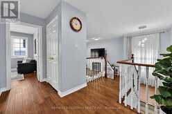 41 RUSSELL HILL DRIVE | Barrie Ontario | Slide Image Ten