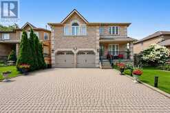 41 RUSSELL HILL DRIVE | Barrie Ontario | Slide Image One