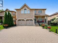 41 RUSSELL HILL DRIVE Barrie Ontario, L4N 0C2