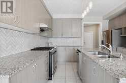 668 MCGREGOR FARM TRAIL | Newmarket Ontario | Slide Image Six