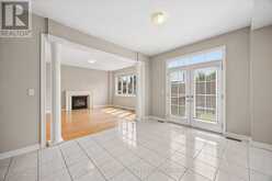 668 MCGREGOR FARM TRAIL | Newmarket Ontario | Slide Image Eight