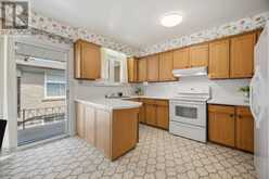 90 PECKHAM AVENUE | Toronto Ontario | Slide Image Ten