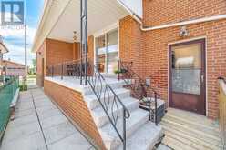90 PECKHAM AVENUE | Toronto Ontario | Slide Image Fifteen
