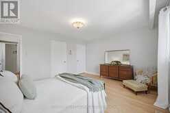 90 PECKHAM AVENUE | Toronto Ontario | Slide Image Twenty-four