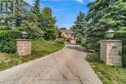 384 KENNEDY STREET W | Aurora Ontario | Slide Image Two
