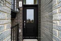 15 - 590 NORTH SERVICE ROAD | Hamilton Ontario | Slide Image Nineteen