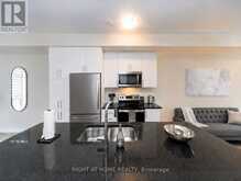 15 - 590 NORTH SERVICE ROAD | Hamilton Ontario | Slide Image Five