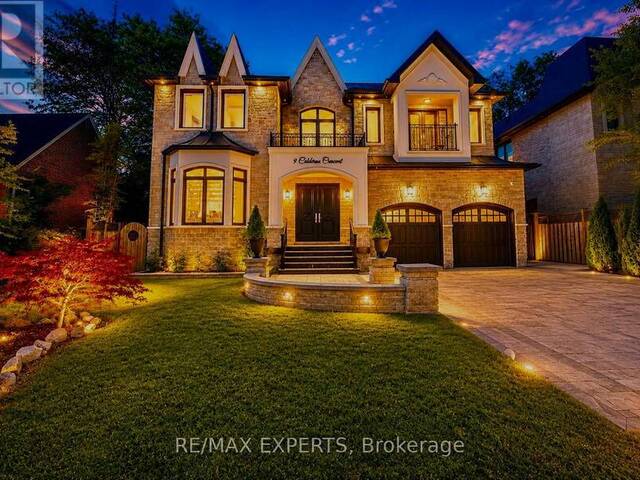9 CALDERON CRESCENT Toronto Ontario, M2R 2E4 - 8 Bedrooms Home For Sale