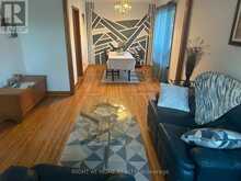 309 QUEEN MARY DRIVE | Oakville Ontario | Slide Image Ten
