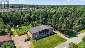 6 - 228 CINDY LANE | Angus Ontario | Slide Image Thirty-three