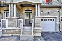 30 SPRUCE PINE CRESCENT | Vaughan Ontario | Slide Image Six
