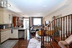 30 SPRUCE PINE CRESCENT | Vaughan Ontario | Slide Image Nine