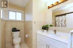 2694 TRUSCOTT DRIVE | Mississauga Ontario | Slide Image Nineteen