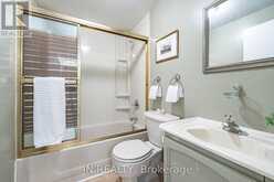 15 GATWICK LANE | Brampton Ontario | Slide Image Thirty-five