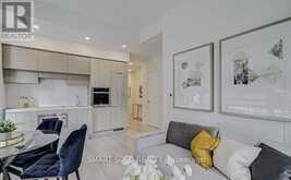 505 - 39 ROEHAMPTON AVENUE | Toronto Ontario | Slide Image Three