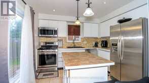 182 KOZLOV STREET | Barrie Ontario | Slide Image Sixteen