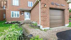 182 KOZLOV STREET | Barrie Ontario | Slide Image Six