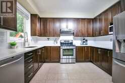 20 FALCON CRESCENT | Barrie Ontario | Slide Image Nine