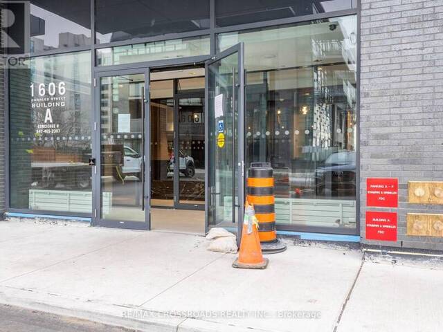 205 - 1606 CHARLES STREET Whitby Ontario, L1N 0P1 - 3 Bedrooms Condo For Sale