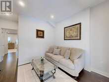 62 HOUNSLOW HEATH ROAD | Toronto Ontario | Slide Image Five