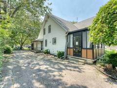 12437 ST THOMAS STREET Tecumseh Ontario, N8N 1H7