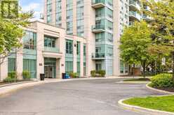 PH7 - 2565 ERIN CENTRE BOULEVARD | Mississauga Ontario | Slide Image Three