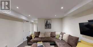 40 PINEMEADOW DRIVE | Hamilton Ontario | Slide Image Thirty-two