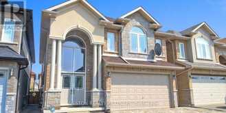 40 PINEMEADOW DRIVE | Hamilton Ontario | Slide Image Two