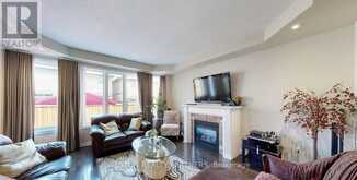 40 PINEMEADOW DRIVE | Hamilton Ontario | Slide Image Eight