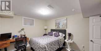 40 PINEMEADOW DRIVE | Hamilton Ontario | Slide Image Thirty-nine