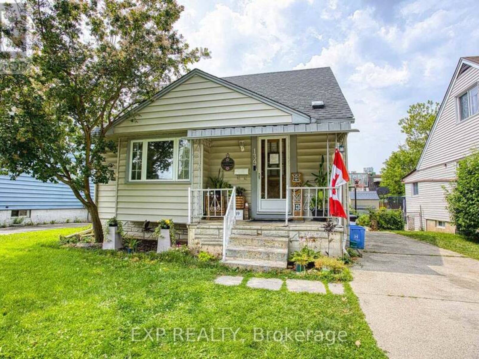 139 GLASSCO AVENUE N, Hamilton, Ontario L8H 6A1