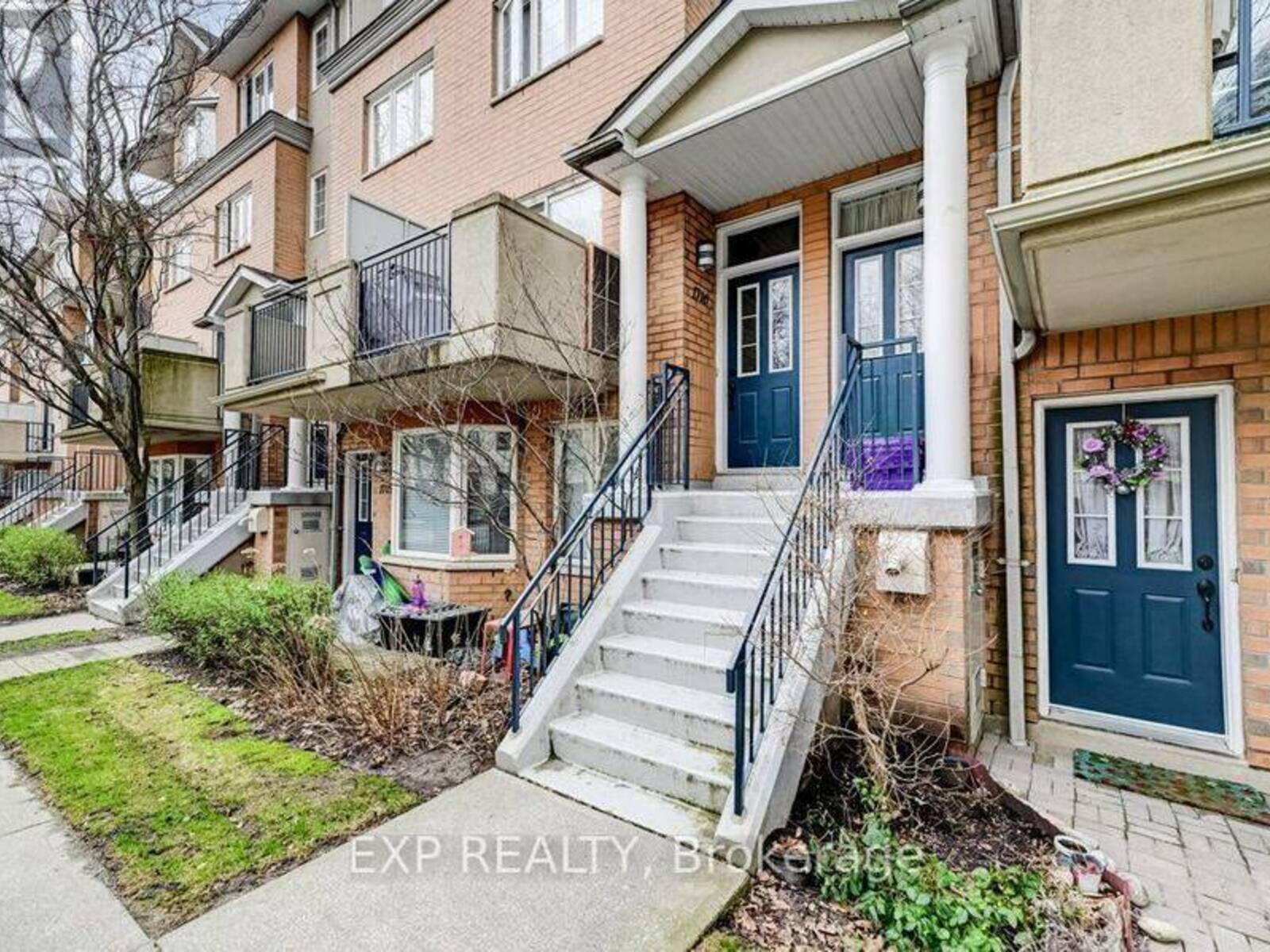 1716 - 28 SOMMERSET WAY, Toronto, Ontario M2N 6W7