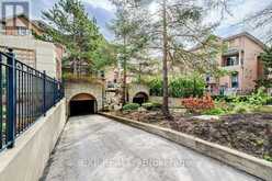 1716 - 28 SOMMERSET WAY | Toronto Ontario | Slide Image Twelve