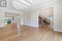 12 HOLLYWOOD CRESCENT | Nobleton Ontario | Slide Image Nine