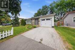 3157 PALMER DRIVE | Burlington Ontario | Slide Image Three
