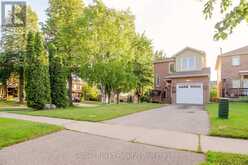 56 WINSTON CRESCENT | Whitby Ontario | Slide Image Three