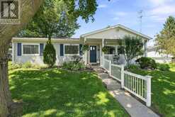 22 WESTERN AVENUE | Innisfil Ontario | Slide Image One