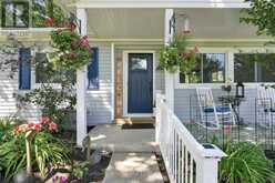 22 WESTERN AVENUE | Innisfil Ontario | Slide Image Two