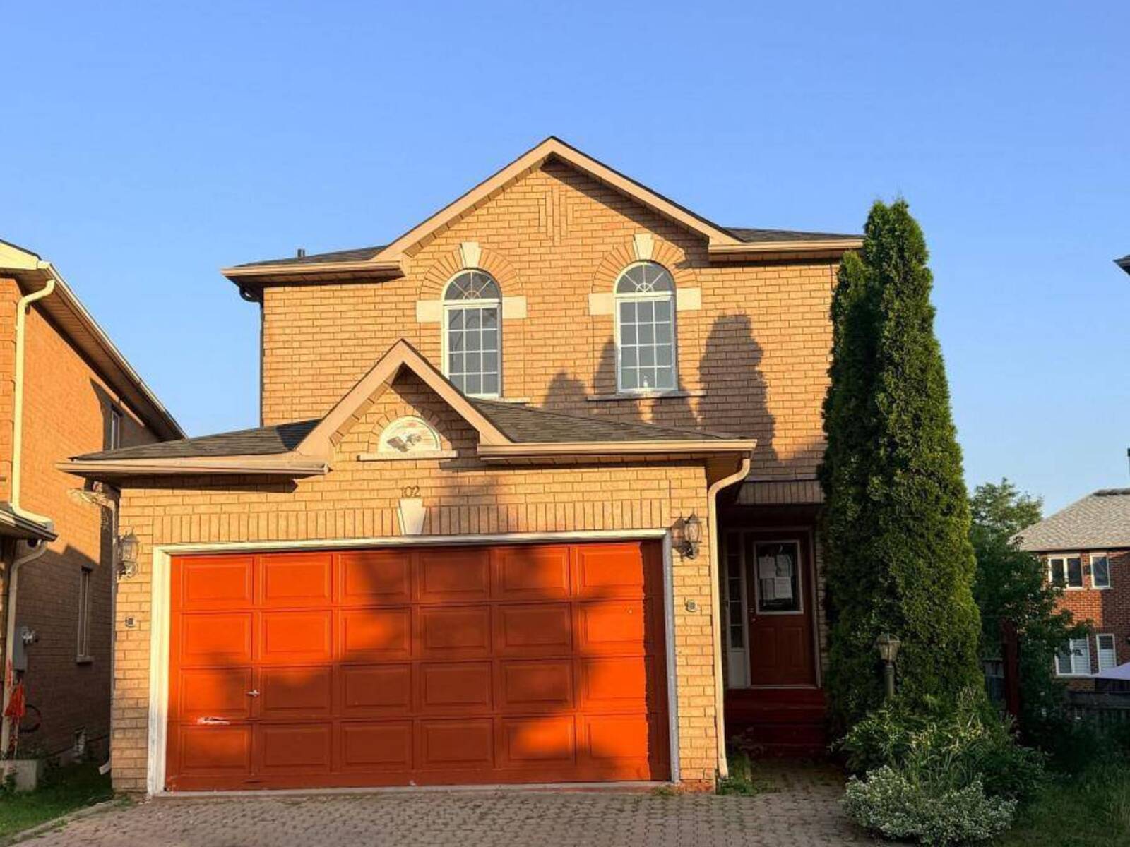 102 MISTY HILLS TRAIL, Toronto, Ontario M1X 1T3