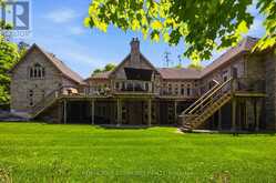 46 LAKE WOODS DRIVE | Whitchurch-Stouffville Ontario | Slide Image Four