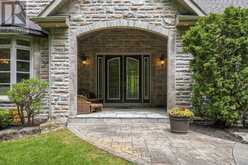 46 LAKE WOODS DRIVE | Whitchurch-Stouffville Ontario | Slide Image Seven