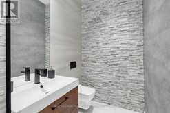 61 STRATHGREEN LANE | Georgina Ontario | Slide Image Nine