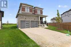 24 LEGACY CIRCLE | Wasaga Beach Ontario | Slide Image Three