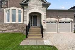 38 LEGACY CIRCLE | Wasaga Beach Ontario | Slide Image Five