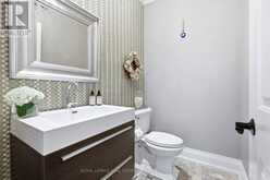 2149 ALDERBROOK DRIVE | Oakville Ontario | Slide Image Eighteen