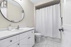 26 GRANITE RIDGE TRAIL | Hamilton Ontario | Slide Image Thirty-two