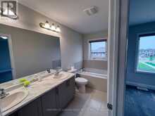 100 COLE TERRACE | Woodstock Ontario | Slide Image Thirteen