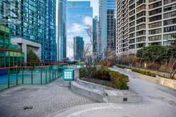 2306 - 77 HARBOUR SQUARE | Toronto Ontario | Slide Image Twenty-four