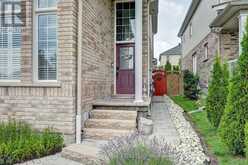 12 POPHAM DRIVE | Guelph Ontario | Slide Image Three